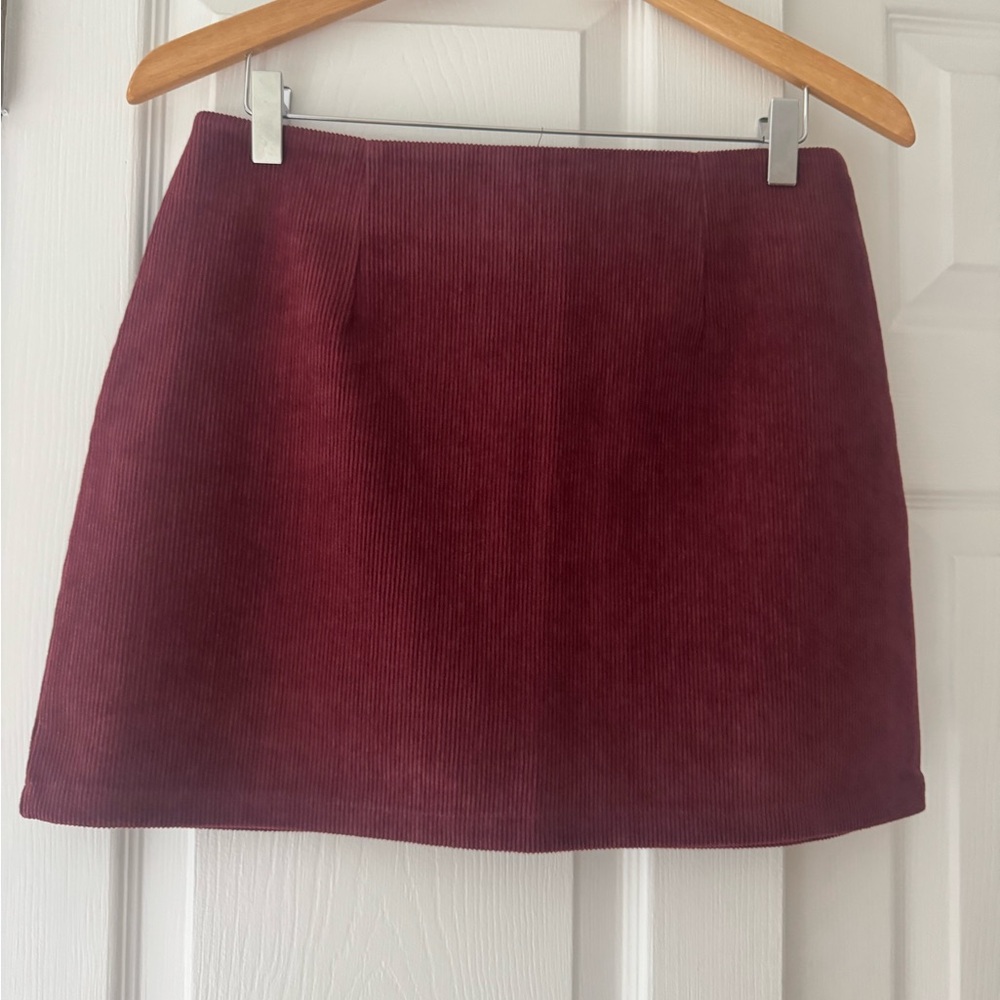 Elegant Burgundy Wine Corduroy Skort